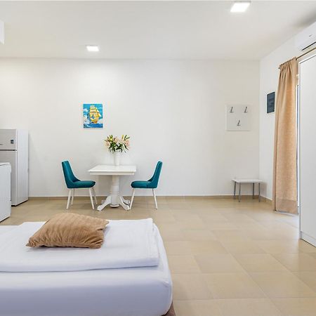 Apartments Lustica 拉多维奇 客房 照片