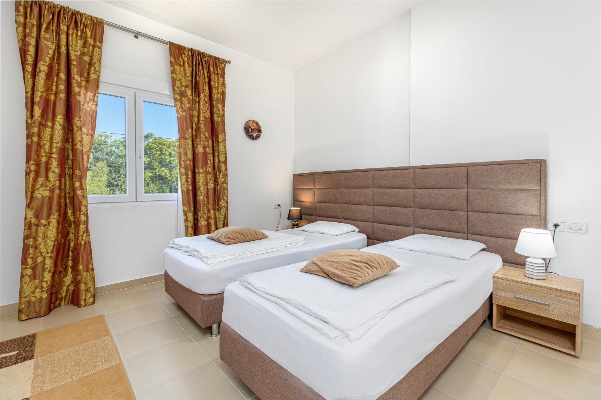 Apartments Lustica 拉多维奇 客房 照片